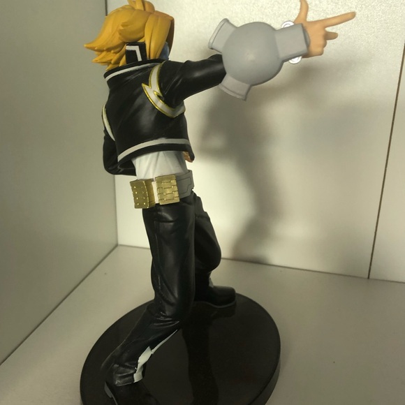 New in box Denki Kaminari action figure. - Picture 3 of 5